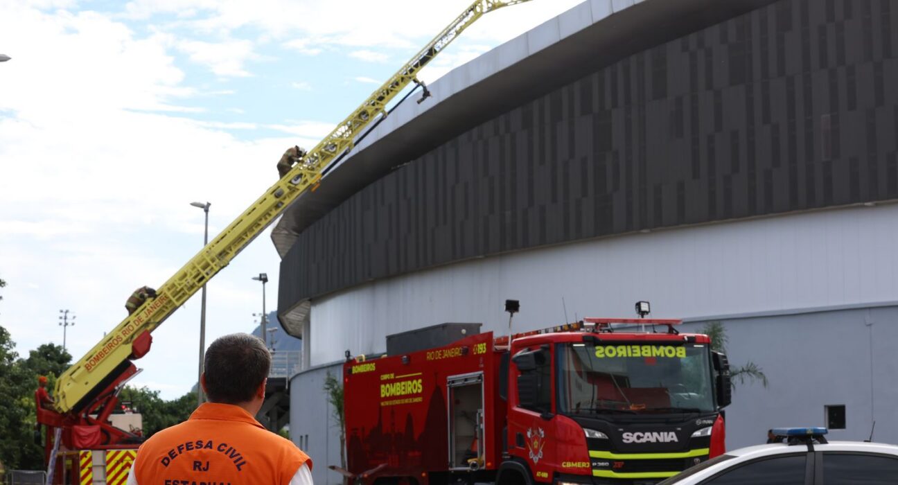 Incêndio no Velódromo do Rio é controlado; pista não teve impacto