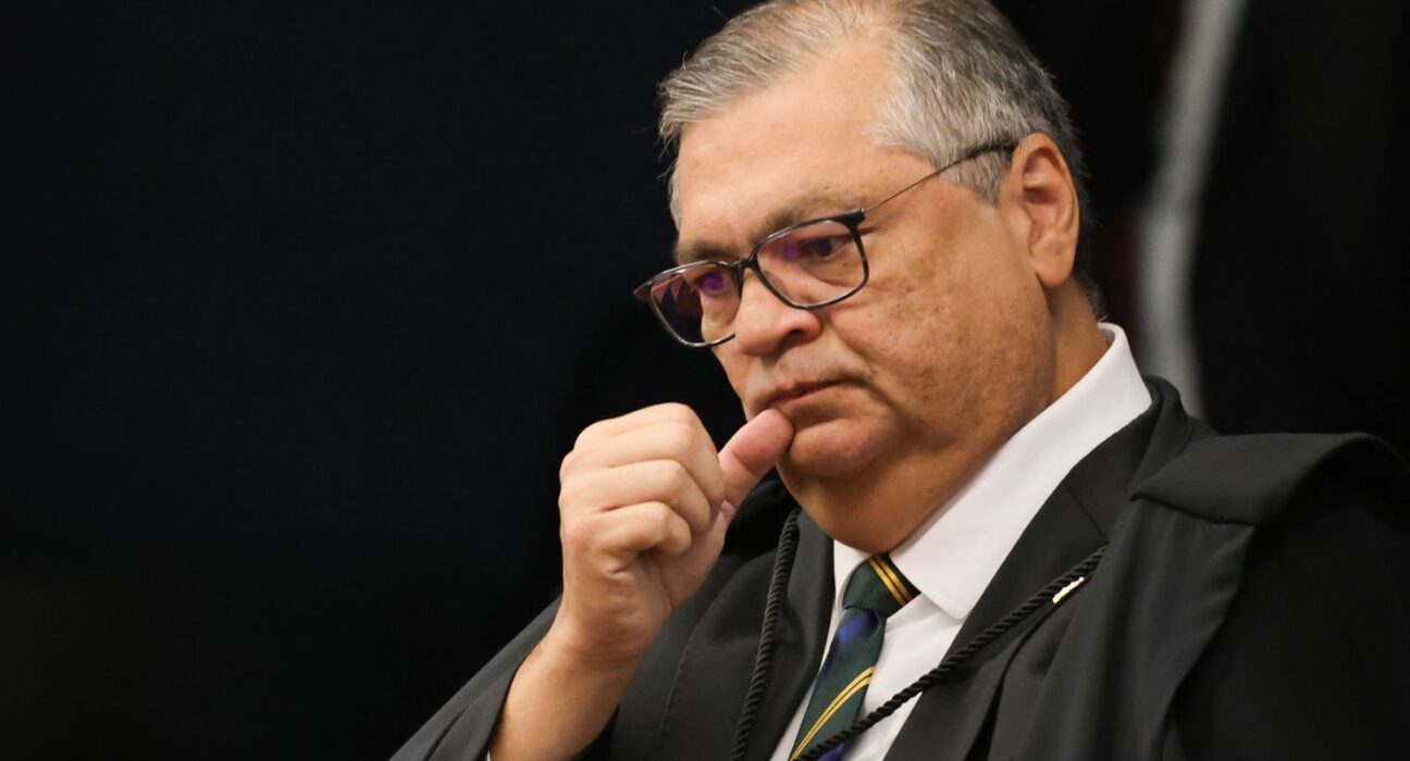 Dino profere segundo voto contra lei de SC que proibiu cotas raciais
