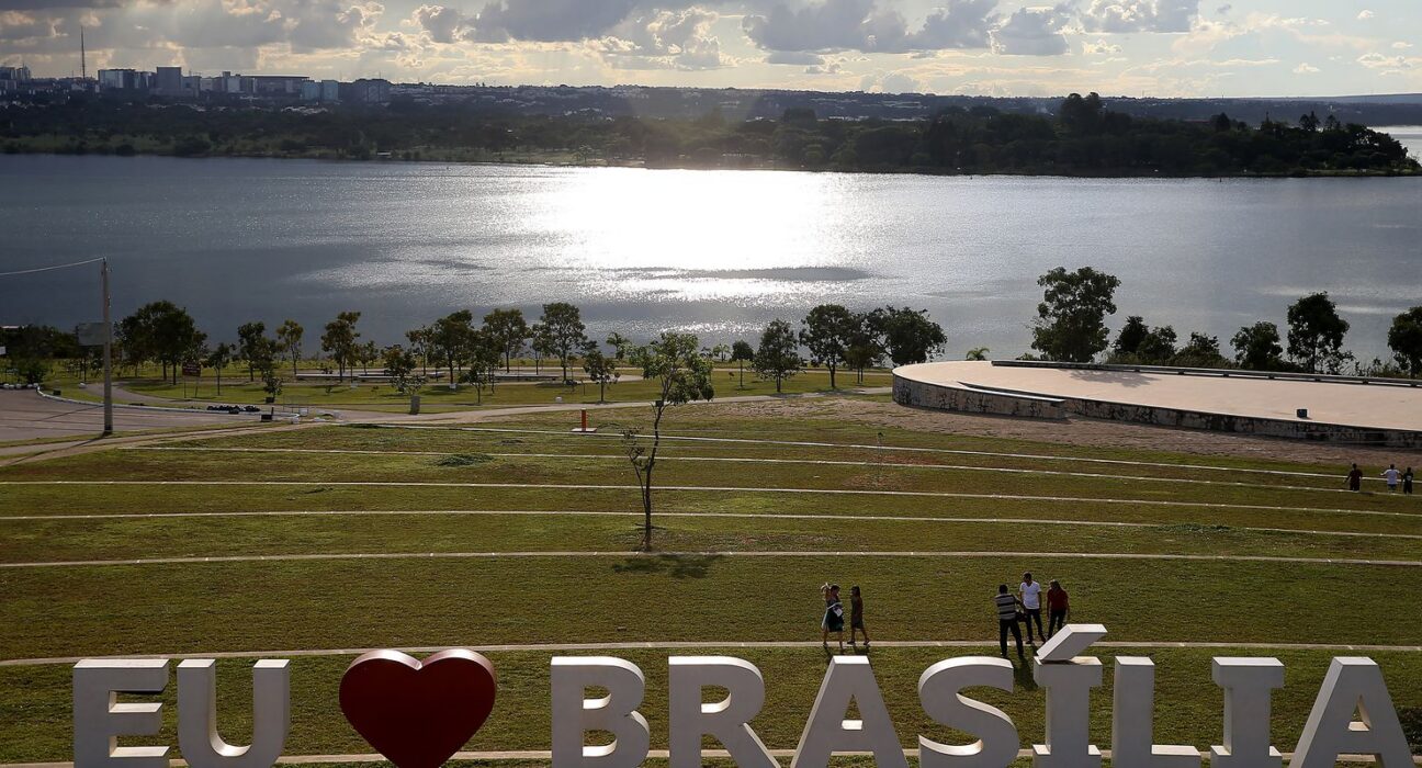 Rádio Nacional tem programação especial para o aniversário de Brasília