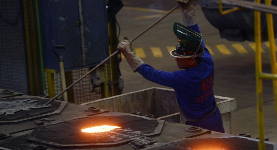 Governo define setores que podem acessar crédito de R$ 15 bilhões