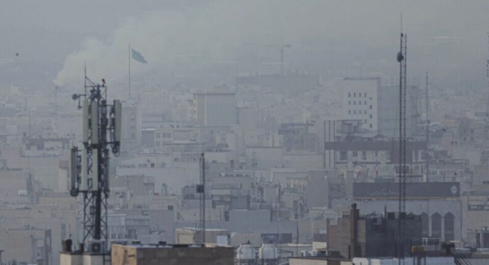 Aeronave dos EUA é abatida sobre Irã e piloto está desaparecido