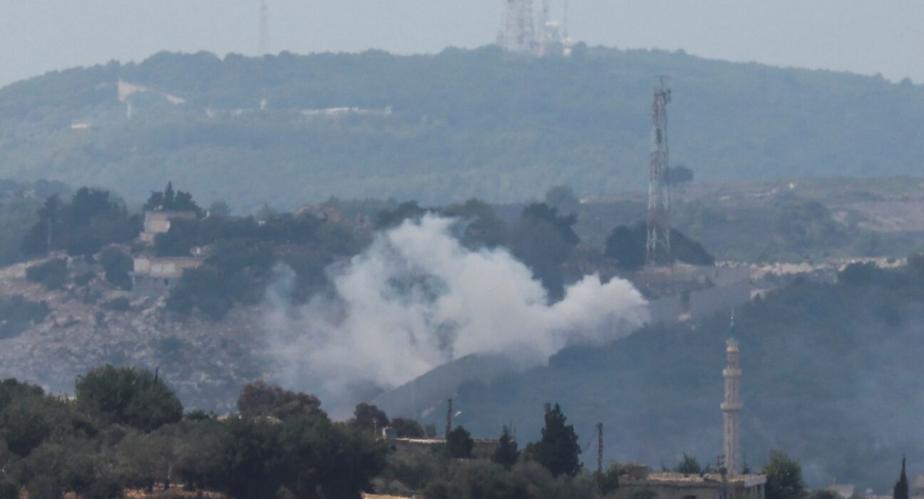 Hezbollah volta a atacar Israel após violação do cessar-fogo no Líbano