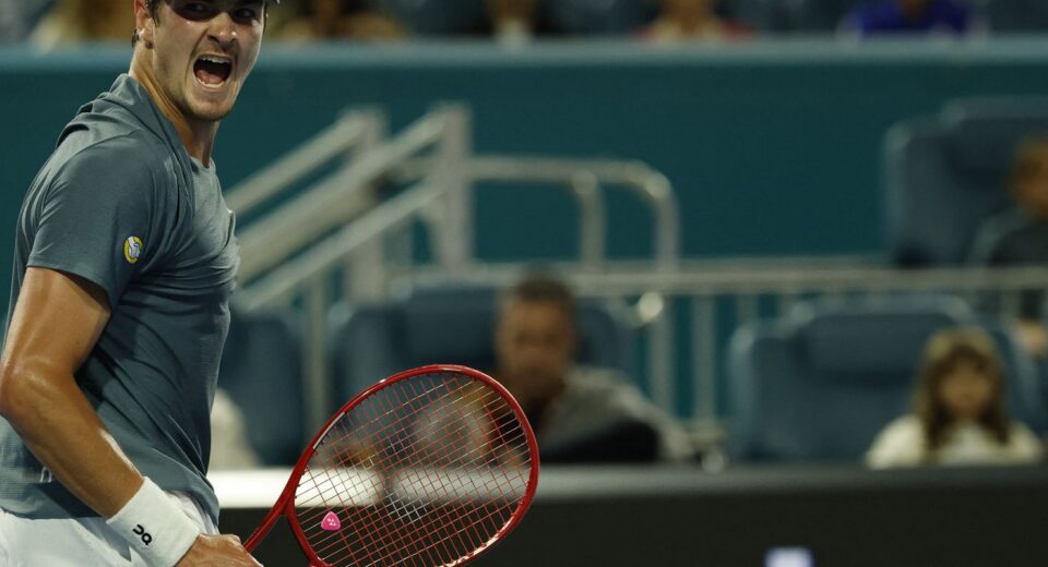 João Fonseca se garante nas oitavas do Masters 1000 de Monte Carlo