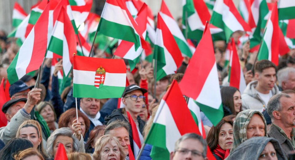 Hungria tem eleições neste domingo e Orbán pode deixar o poder