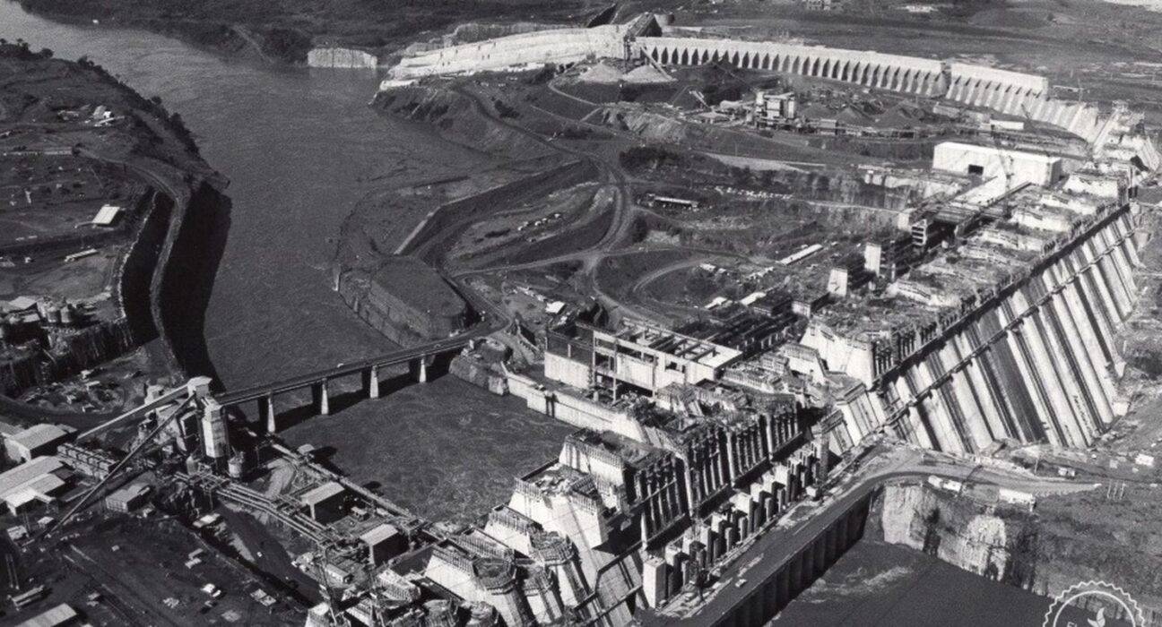 Como a ditadura militar criou um império do ensino privado