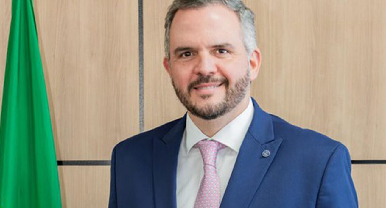 Governo prepara medidas para amenizar reajuste do querosene de aviação