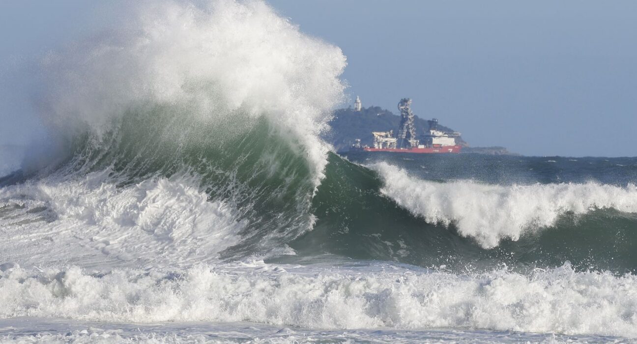 Bombeiros do RJ realizaram mais de 8 mil salvamentos no mar em 2026