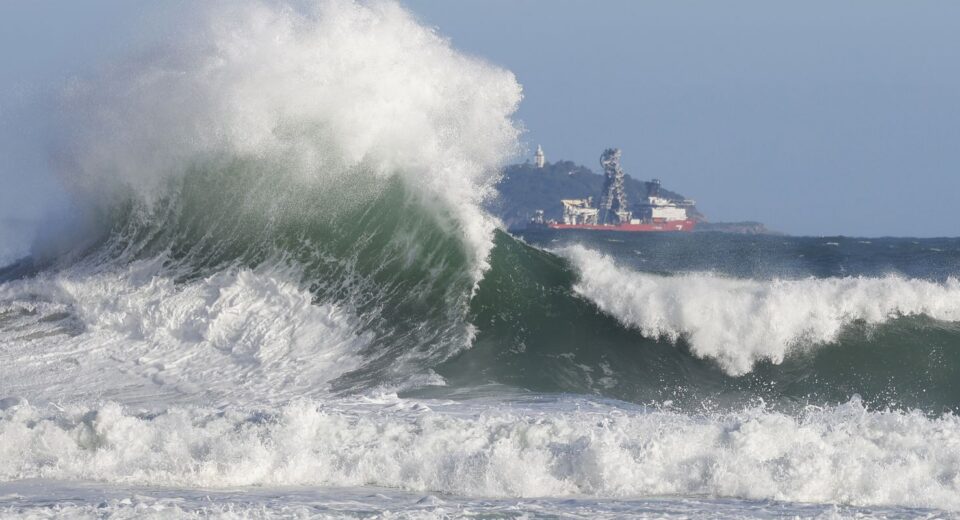 Bombeiros do RJ realizaram mais de 8 mil salvamentos no mar em 2026