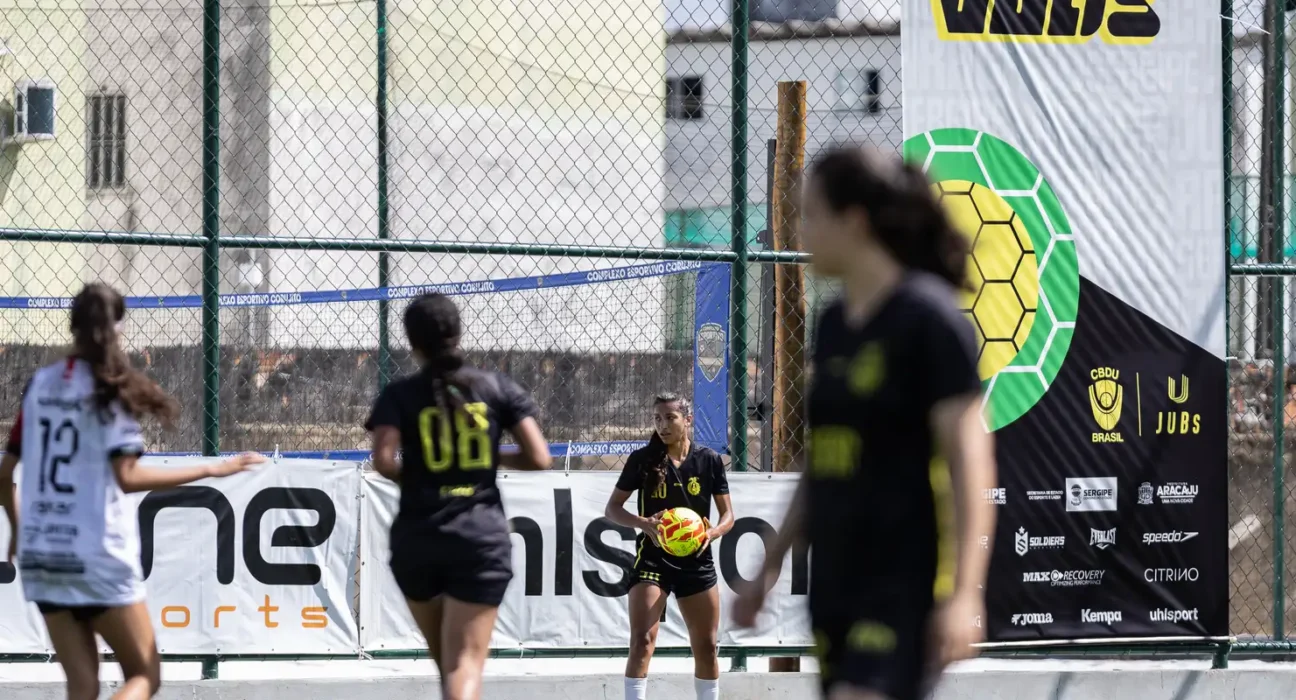 Maior competição de futebol universitário começa em capital nordestina