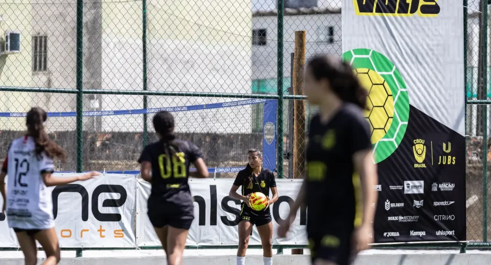 Maior competição de futebol universitário começa em capital nordestina