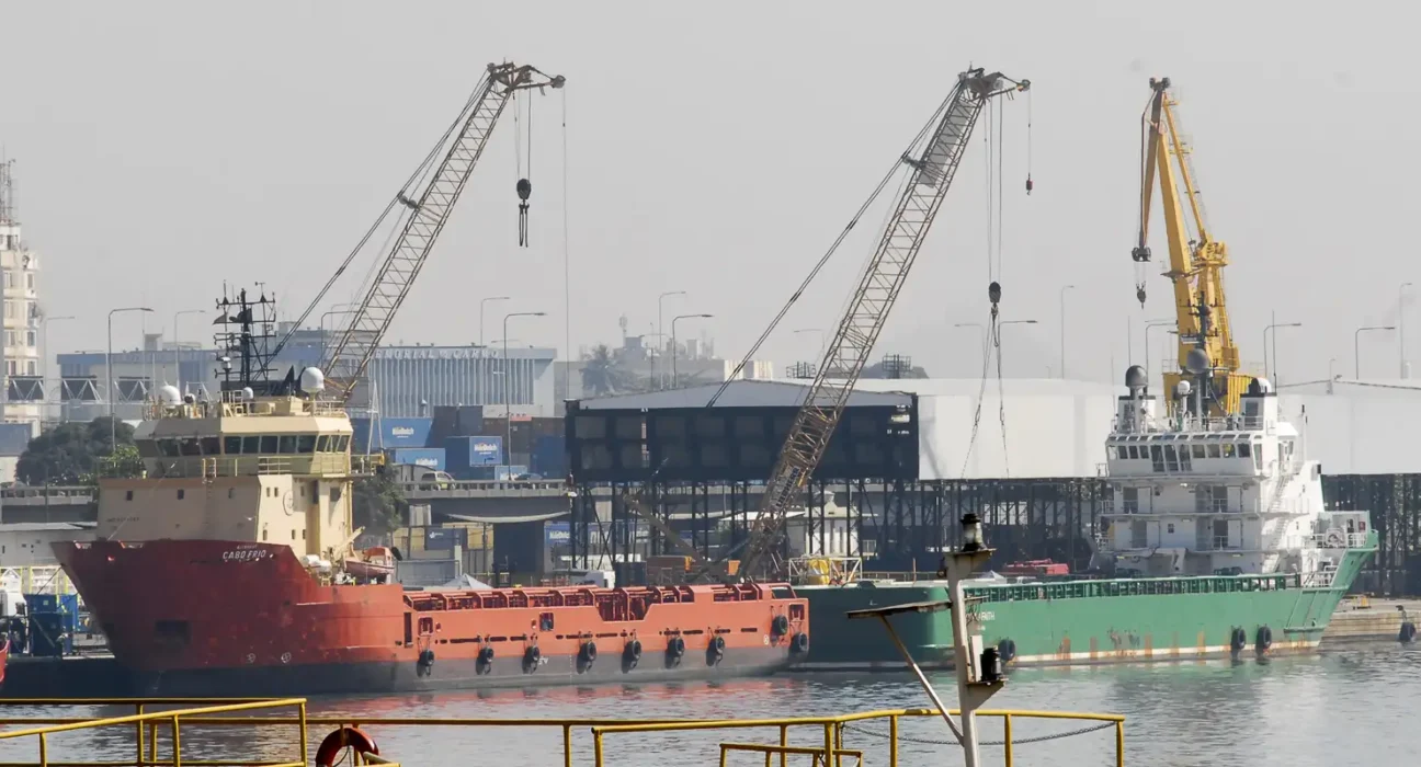 Justiça mantém liminar que derruba imposto na exportação de petróleo