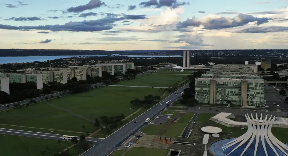 Ipea faz pesquisa para combater desinformação sobre políticas públicas