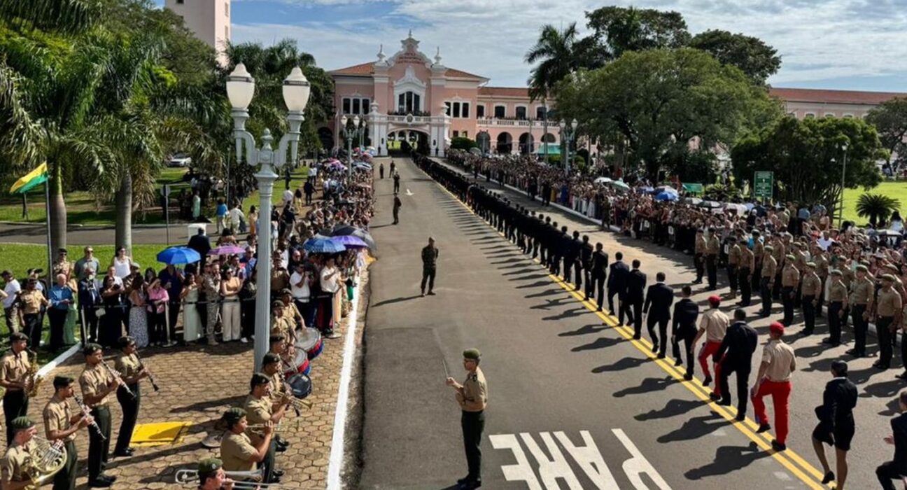MPF quer mais mulheres em escola de cadetes do Exército