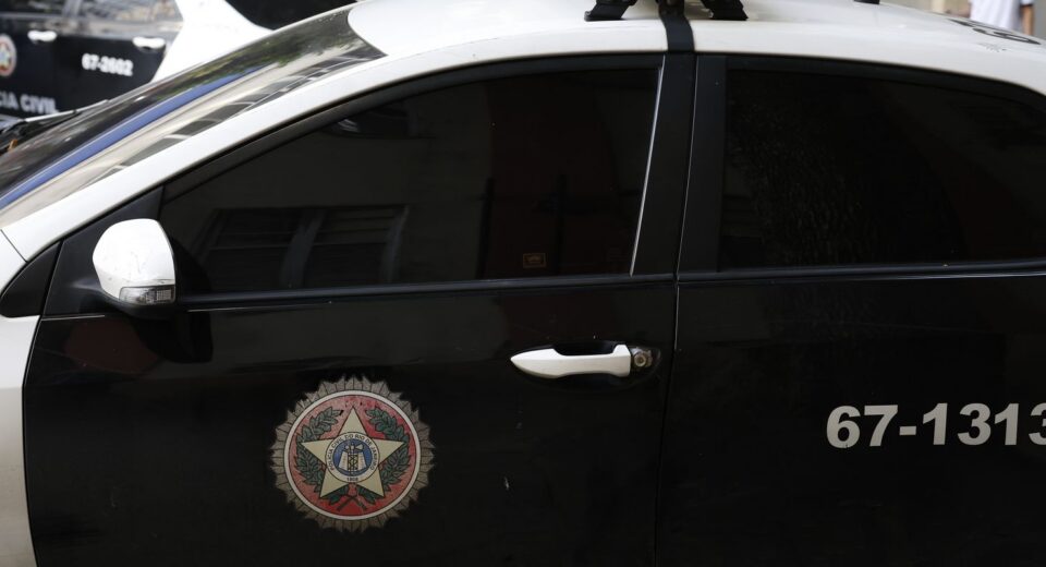 Casal é preso com canetas emagrecedoras e anabolizantes do Paraguai