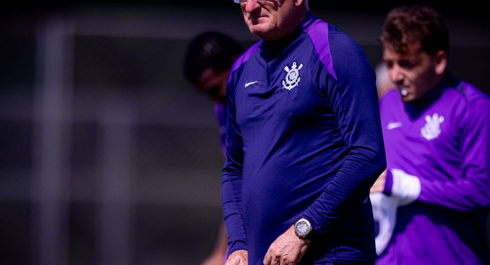Corinthians demite Dorival Júnior após derrota para o Internacional