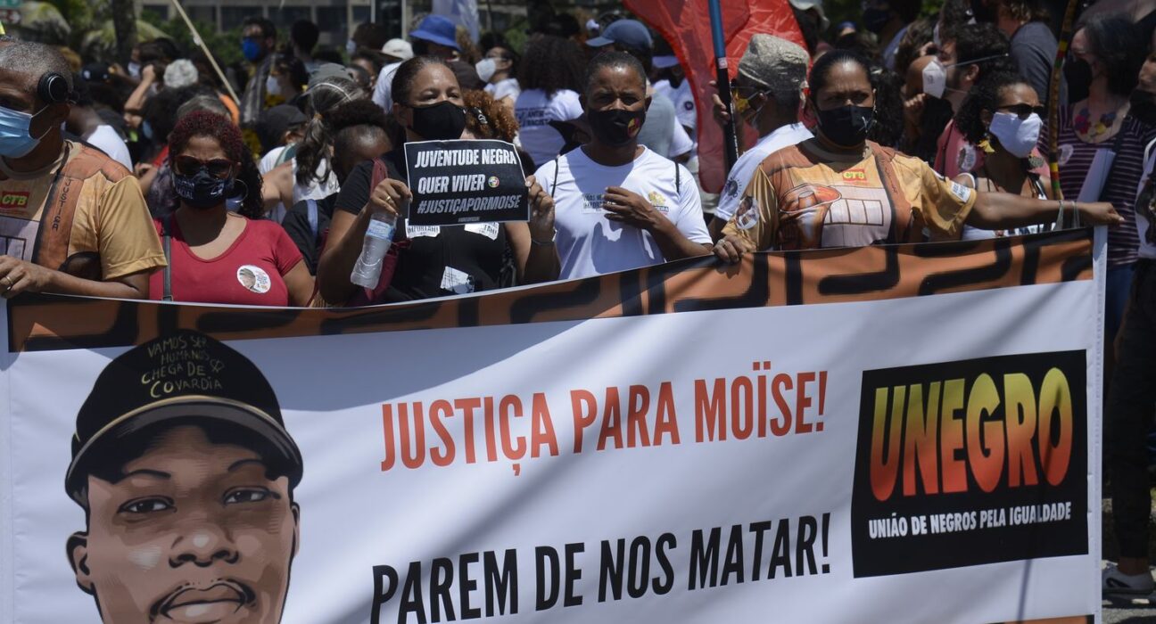 Justiça condena a 18 anos de prisão 3º acusado da morte de congolês