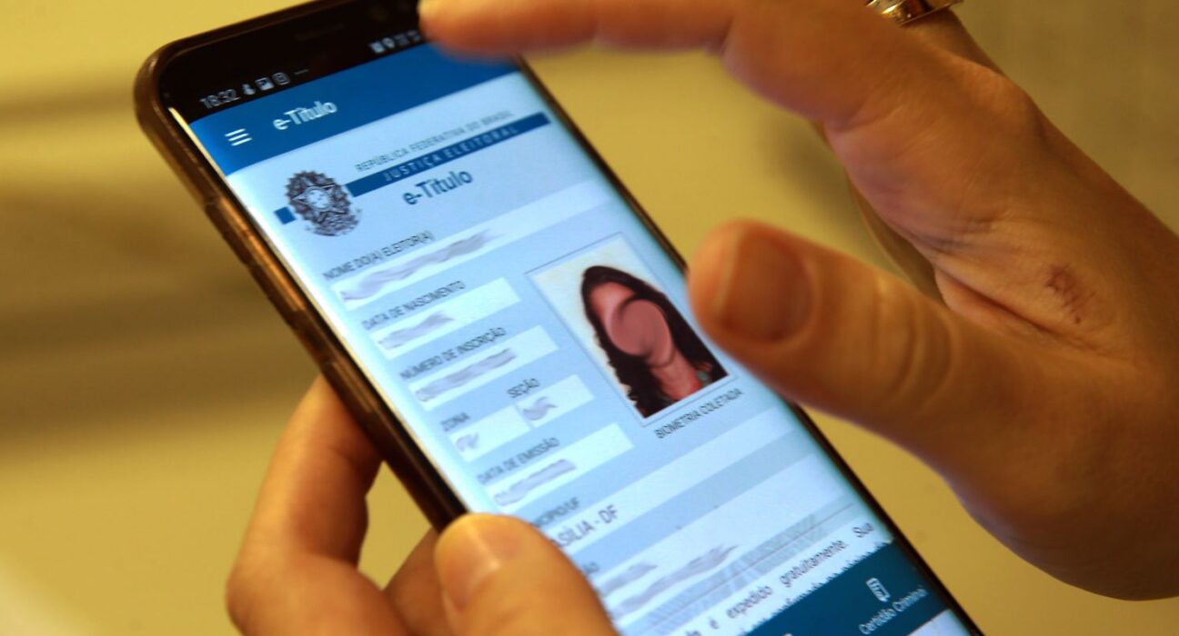 Prazo para tirar e regularizar título de eleitor vai até 6 de maio