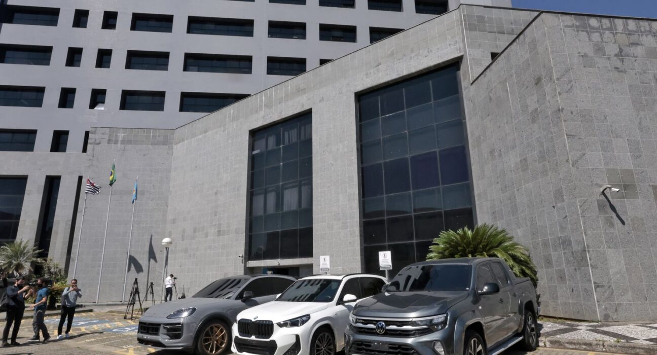 Ação da PF prende influenciadores envolvidos em lavagem de dinheiro