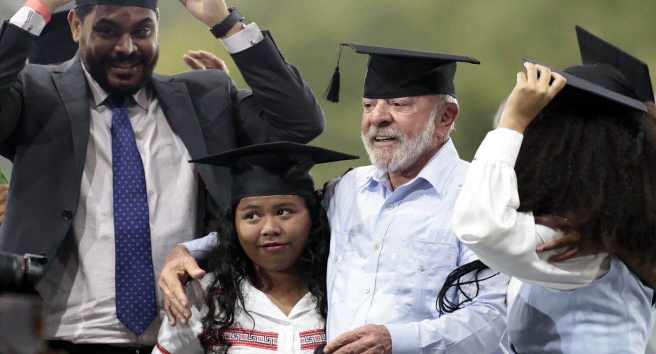 Governo anuncia ampliação da Rede Nacional de Cursinhos Populares