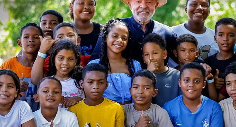 Páscoa é momento de renovação e união, diz Lula em mensagem