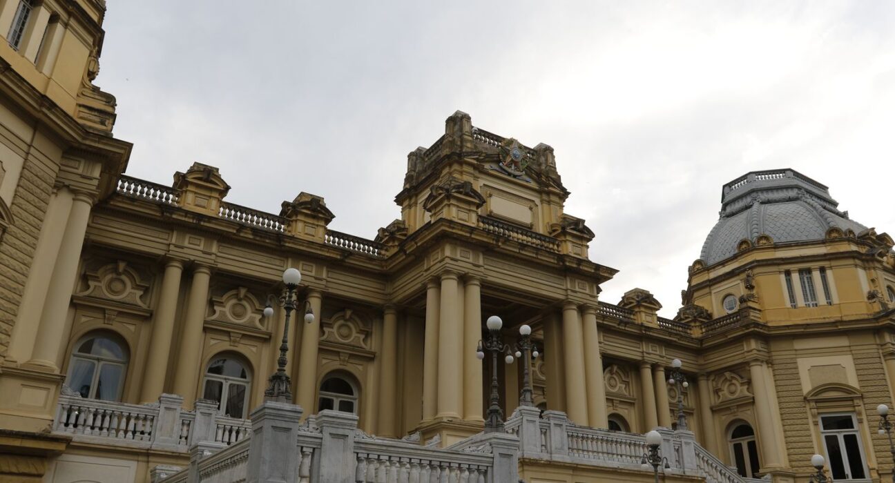 PGR defende eleições diretas para mandato-tampão de governador do Rio