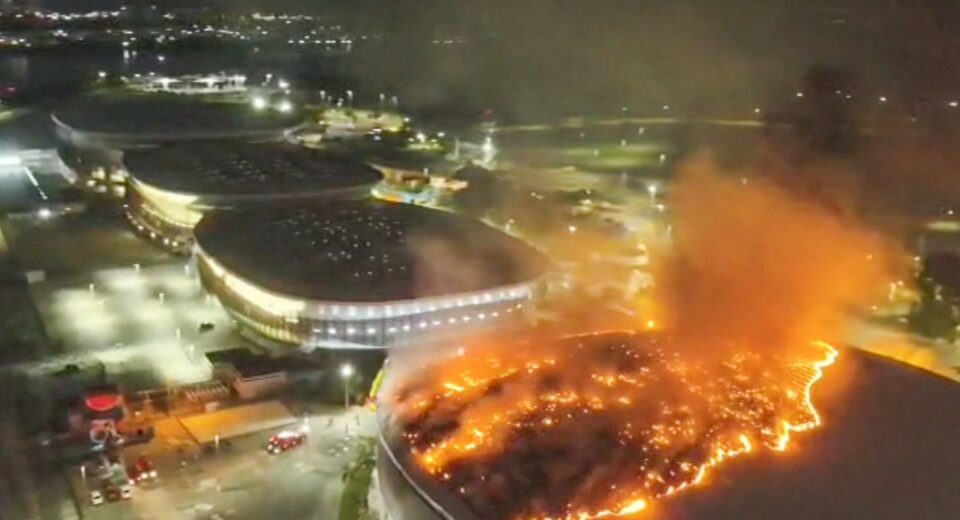 Incêndio não atinge pista do Velódromo Olímpico no Rio