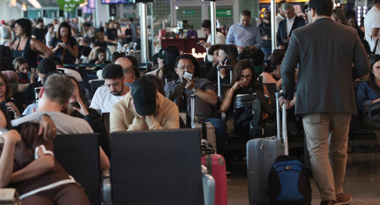 Após pane, Aeroporto de Congonhas vai operar até meia-noite