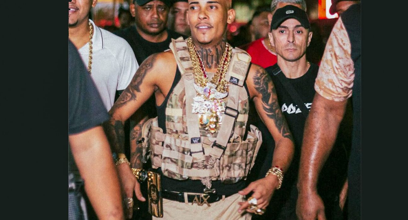 MC Poze do Rodo passa por audiência de custódia e é mantido preso