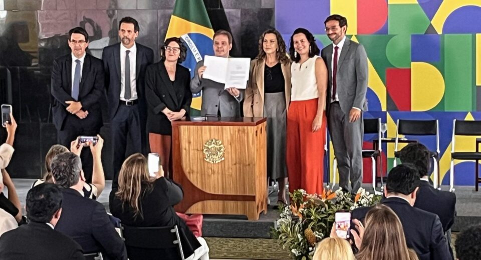 Governo lança protocolo para investigar crimes contra jornalistas