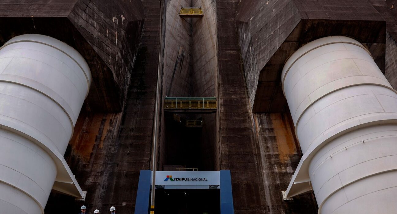 Energia solar em Itaipu tem potencial para dobrar capacidade da usina