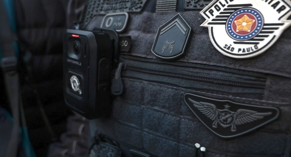 Ouvidoria da Polícia pede apuração da morte de mulher baleada por PM