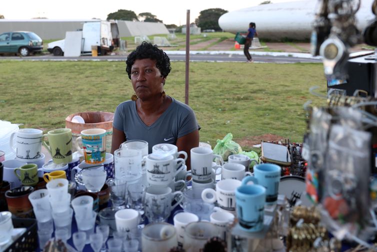 Brasília (DF), 16/04/2026 - Tânia Bispo, fala sobre artesanato de Brasília. Foto: Valter Campanato/Agência Brasil