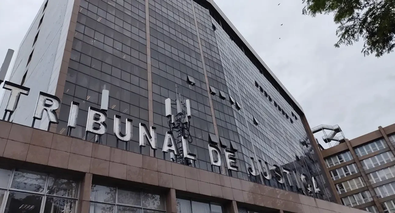 Júri de assassino do bicheiro Fernando Iggnácio é retomado nesta sexta