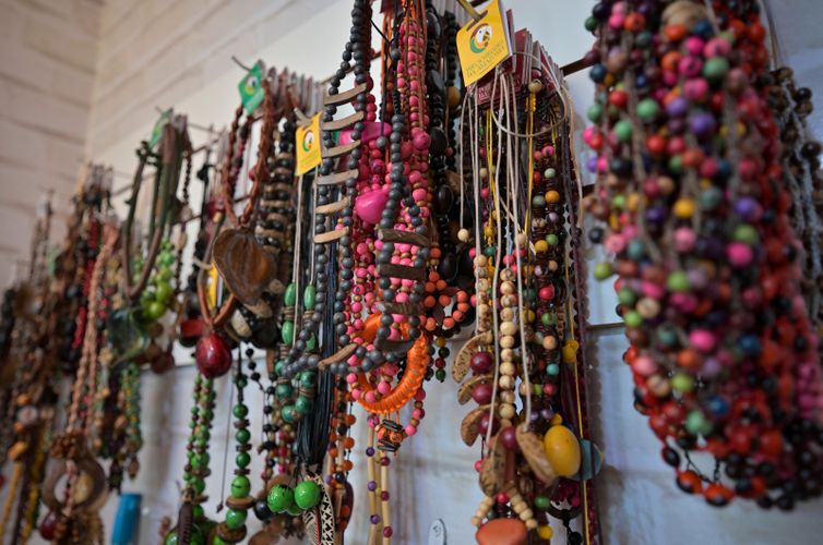 Paraupebas - Pará 19/04/2026 -  Biojoias produzidas pela Associação Preciosidades da Amazônia. Foto: Washington Alves/ Ligth Press