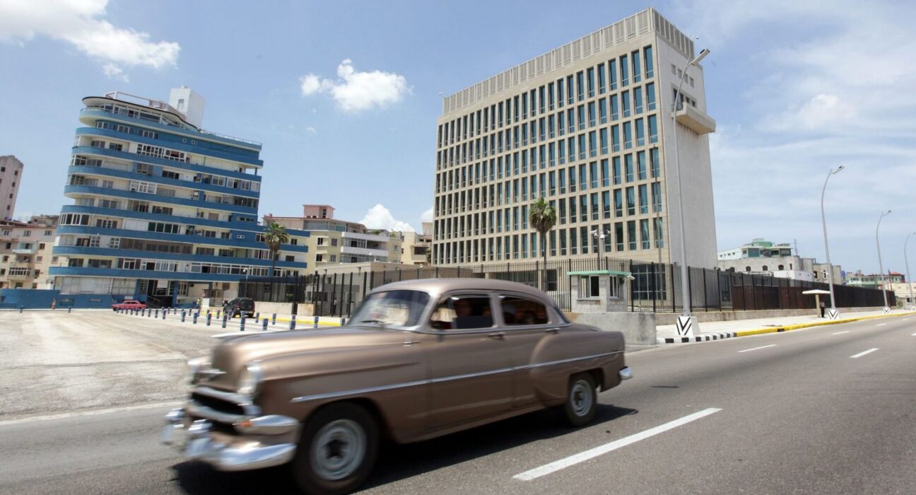 EUA aumentam pressão contra Cuba com novas sanções econômicas