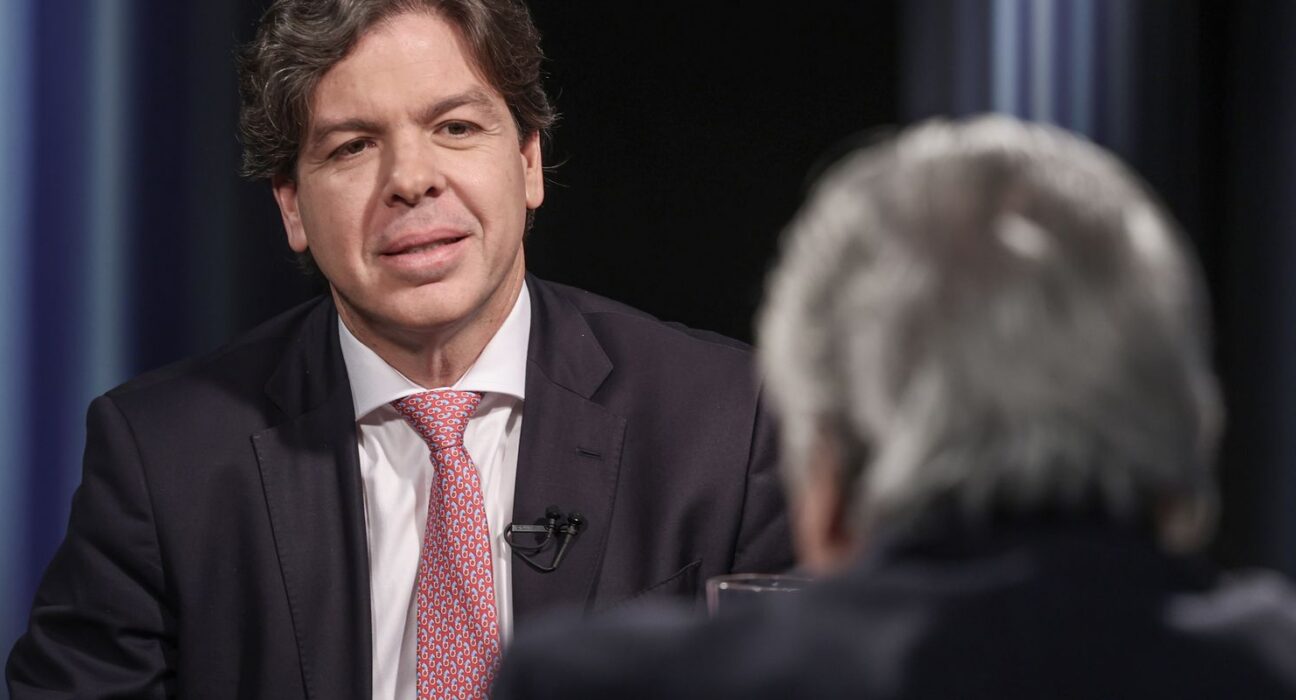 Na Mesa com Datena recebe nesta terça o ministro das Comunicações