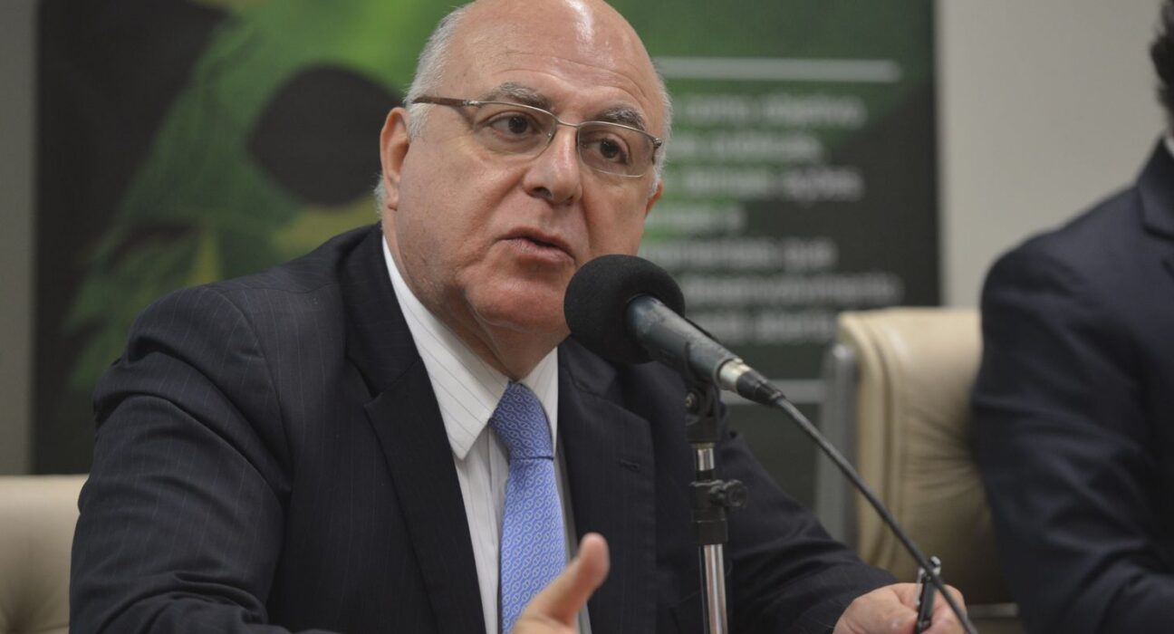 Relator propõe comitê para definir minerais estratégicos ao país
