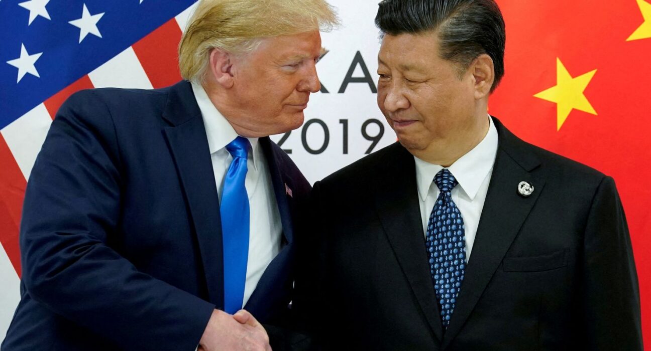 Trump visita Xi Jinping na China em meio ao atoleiro da guerra no Irã
