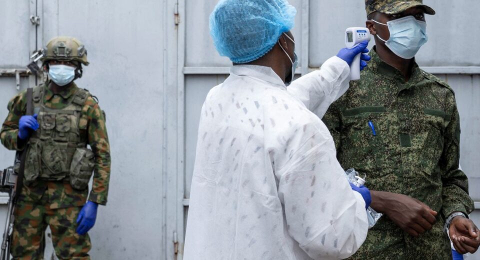 Ebola: dez países africanos estão sob alto risco, diz agência
