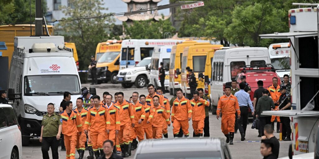 Explosão em mina de carvão na China mata 82 pessoas