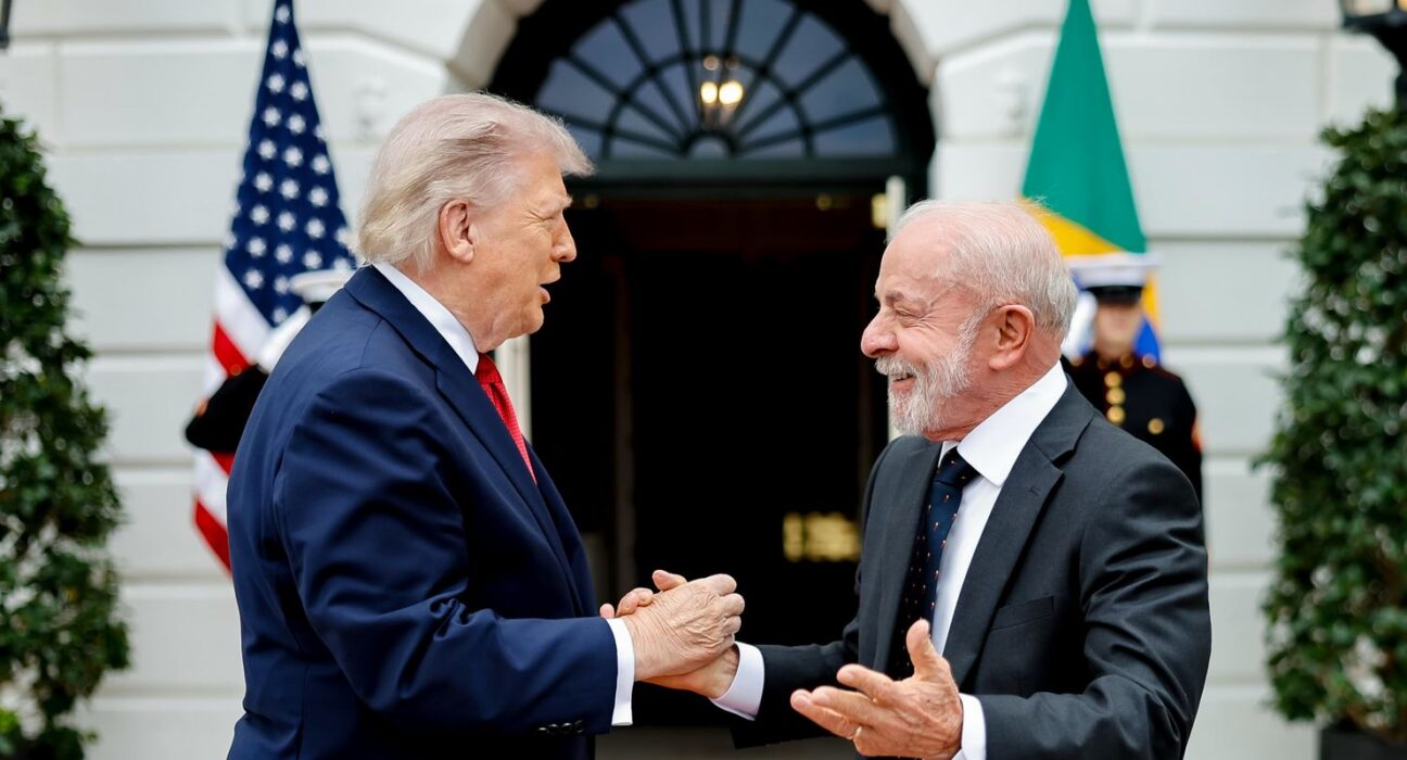 "Ninguém respeita lambe-botas", diz Lula sobre reunião com Trump