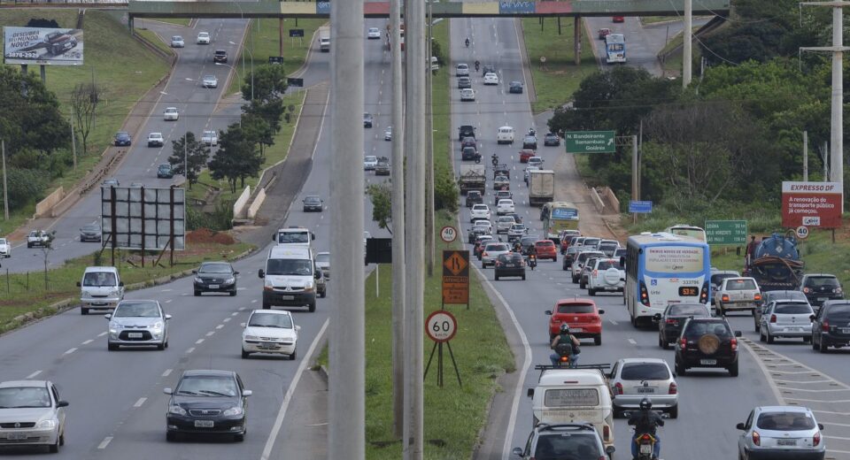 Número de roubos e furtos de veículos em SP cai 37,3% no 1º trimestre