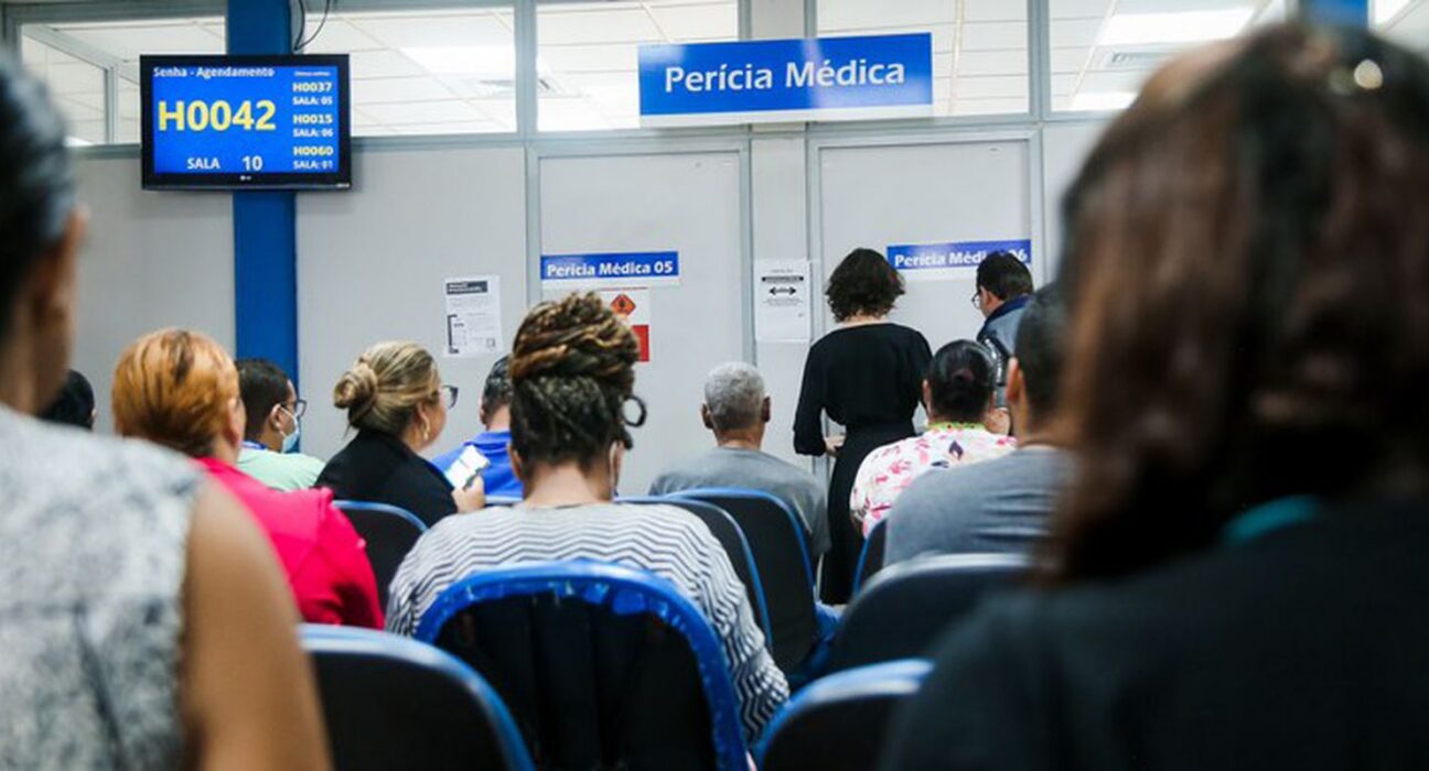 INSS inicia mutirão de dois dias com quase 26 mil vagas de atendimento