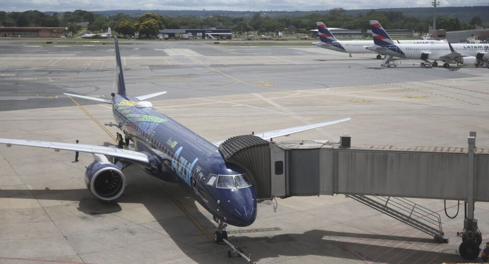 CMN regulamenta linha emergencial para auxílio a companhias aéreas