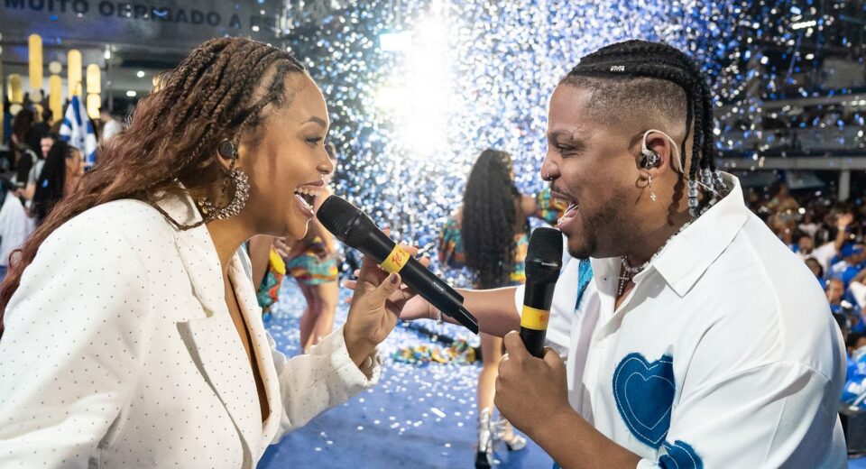 Primeira mulher intérprete do carnaval do Rio recebe prêmio da Alerj