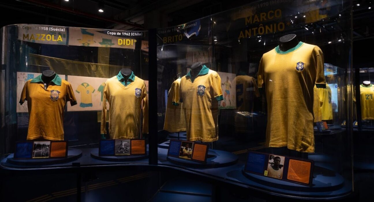 Futebol: exposição conta a história da camisa canarinho