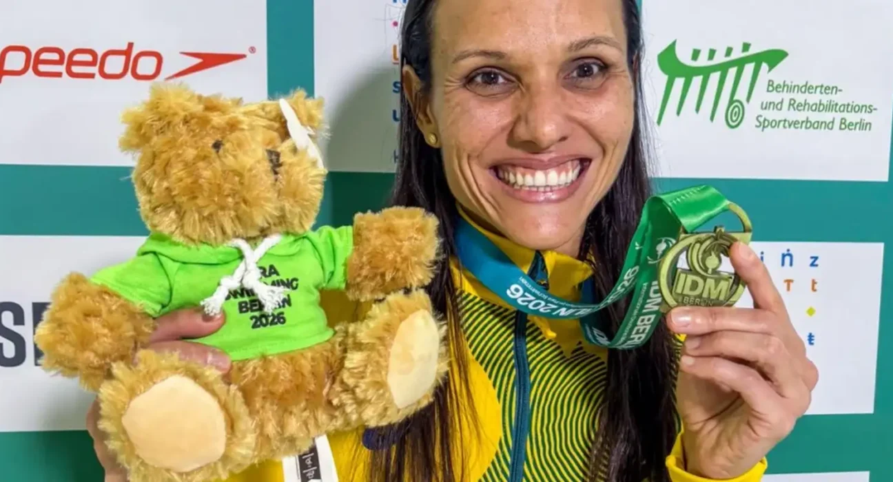 Carol Santiago é ouro, o 37º pódio do país no Internacional de Berlim
