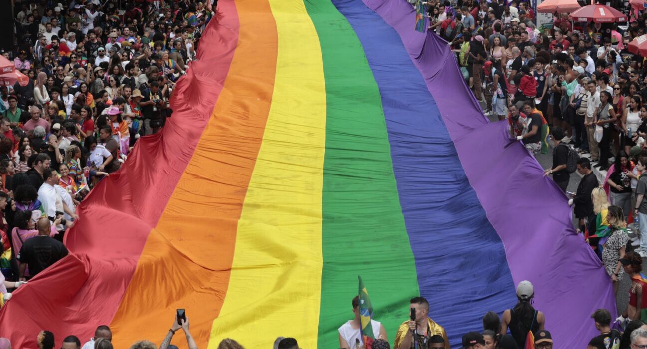 Parada LGBT+ de SP enfrenta desafios e está ameaçada de deixar as ruas