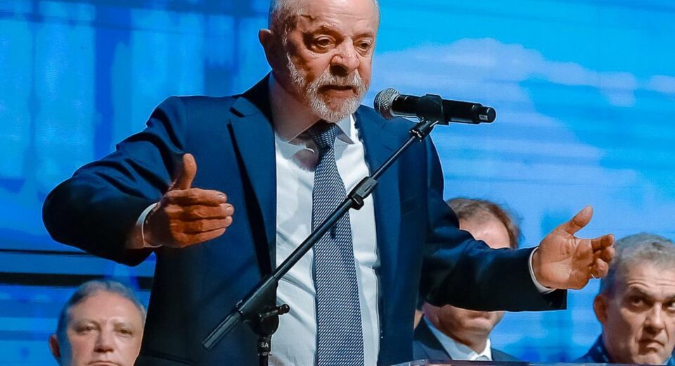 Lula pede estudo sobre baixa adesão ao programa Reforma Casa Brasil