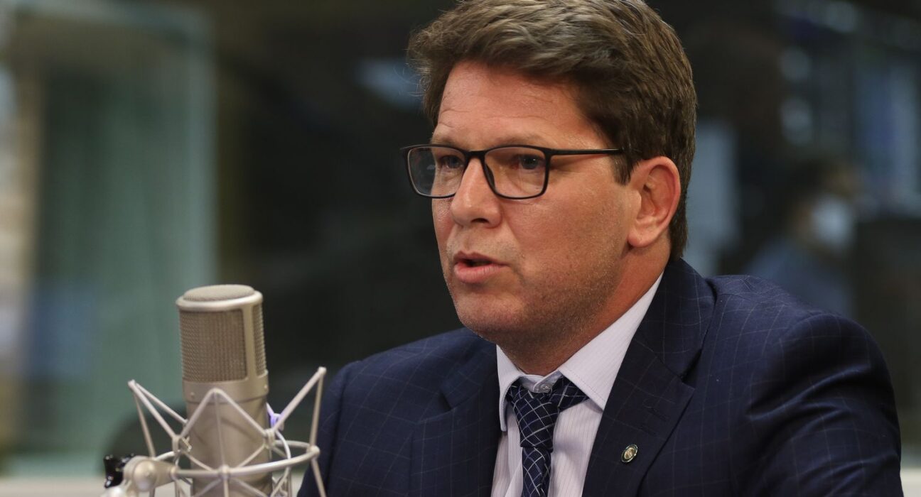STF apura emenda parlamentar para produtora de filme sobre Bolsonaro